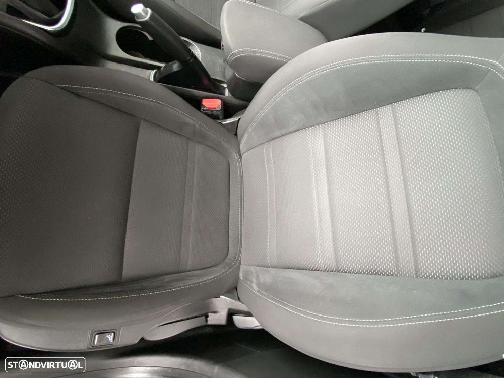 Fiat Tipo Station Wagon 1.6 M-Jet Lounge J17 - 13