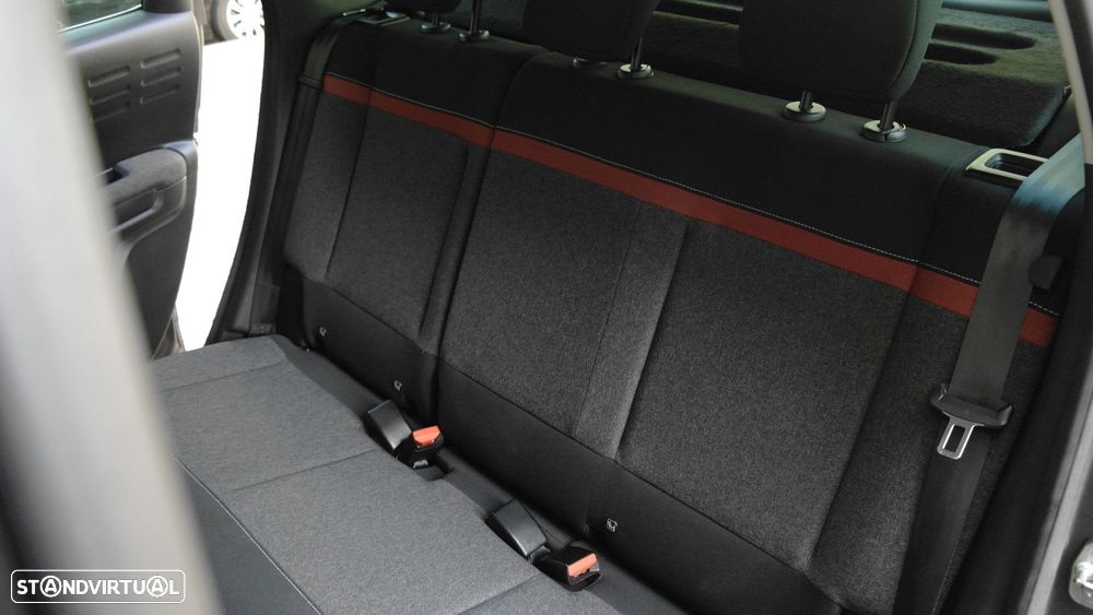 Citroën C3 Aircross 1.2 PureTech C-Series - 18