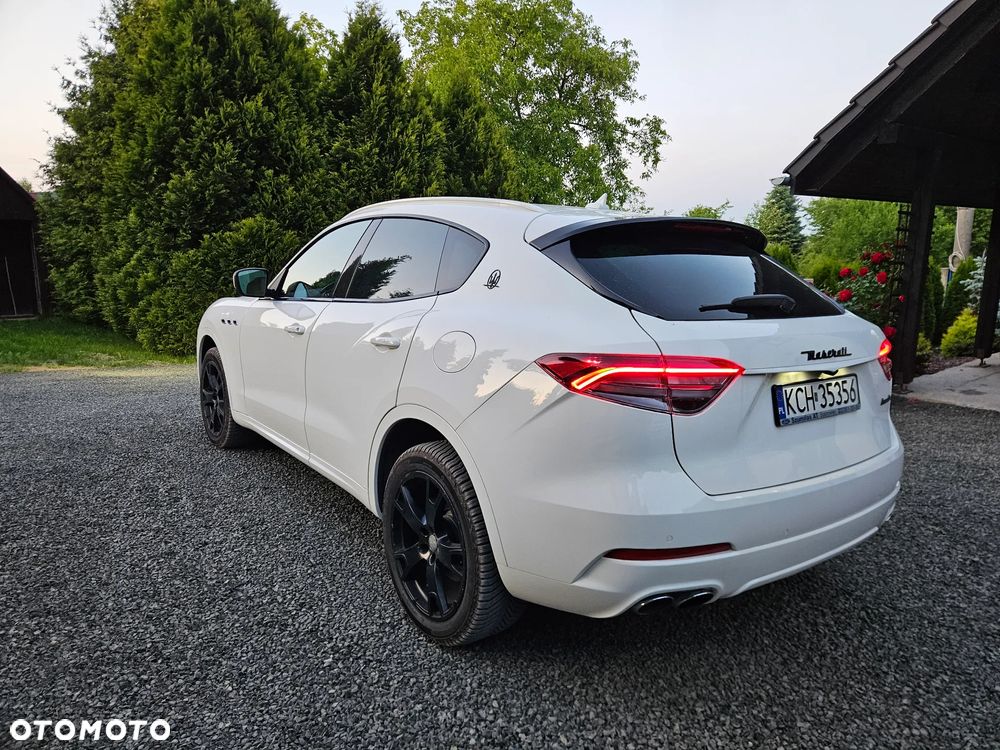 Maserati Levante Modena - 7