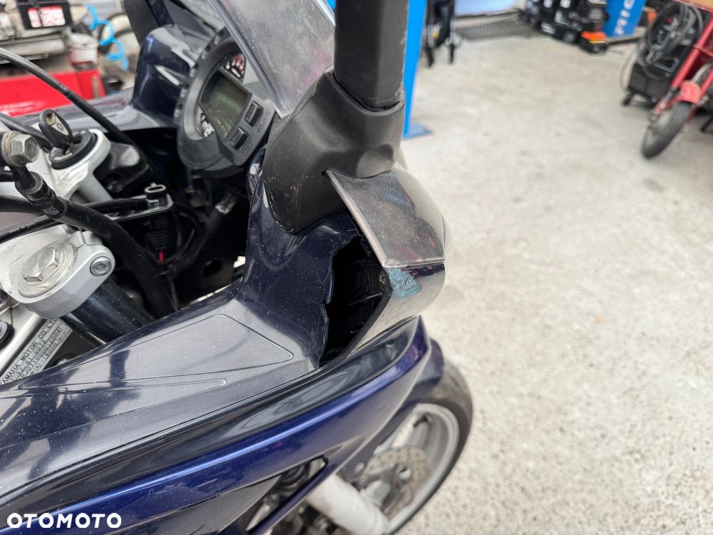 Yamaha FZ6 - 13