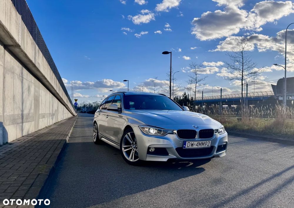 BMW Seria 3 330d M Sport - 1