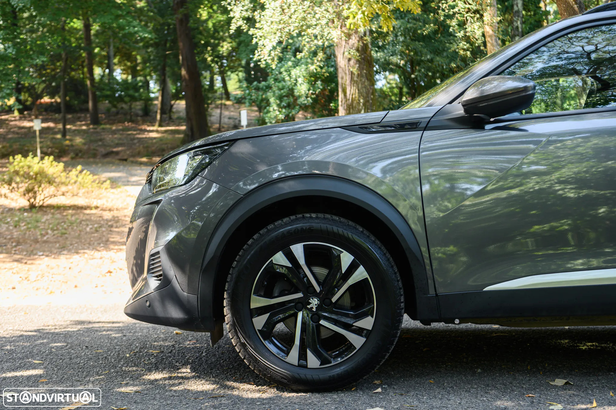 Peugeot 2008 1.2 PureTech Allure Pack - 12