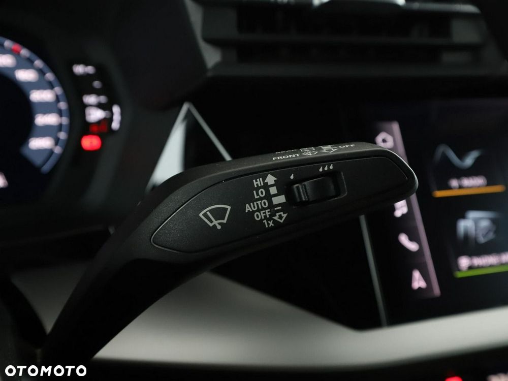 Audi A3 Sportback 35 TFSI mHEV Advanced S tronic - 32