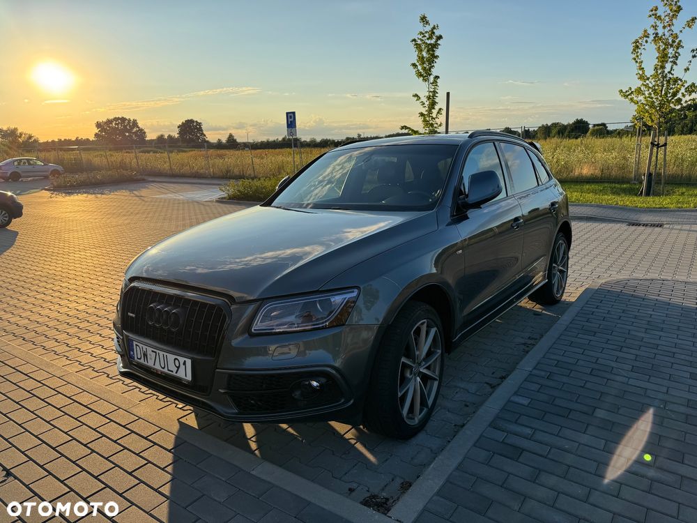 Audi Q5 3.0 TFSI Quattro Tiptronic - 1
