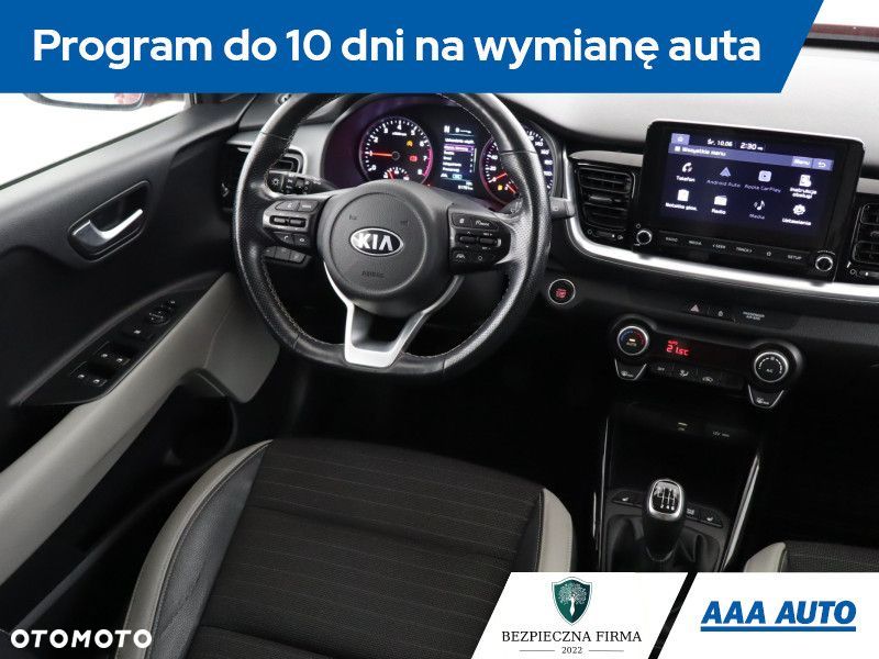 Kia Stonic - 9