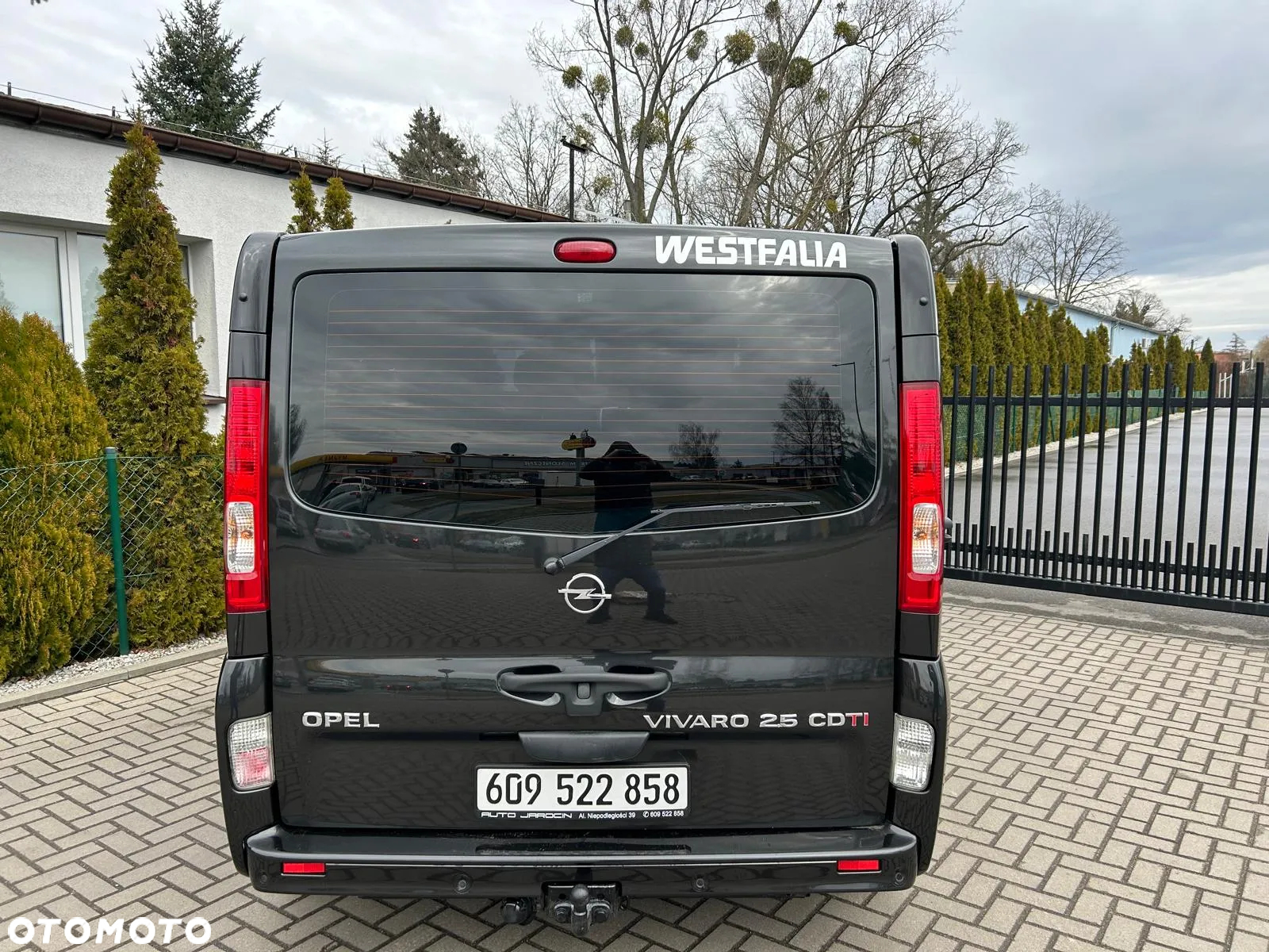 Opel Vivaro 2.5 CDTI L2H1 Life - 12