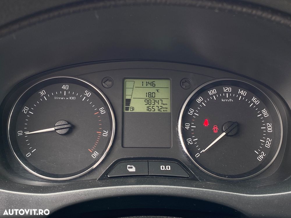 Skoda Fabia 1.2 HTP Classic - 17