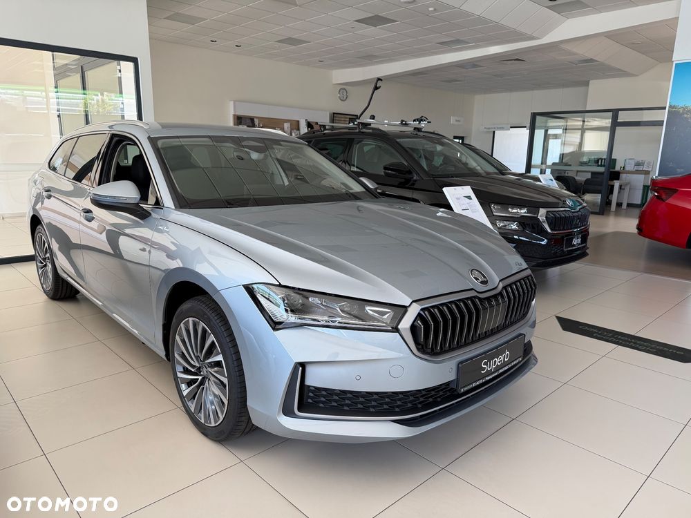 Skoda Superb 2.0 TDI SCR 4x4 L&K DSG - 4