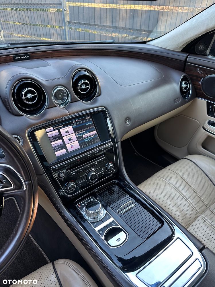 Jaguar XJ 3.0 V6 Kompressor Langversion Portfolio - 13
