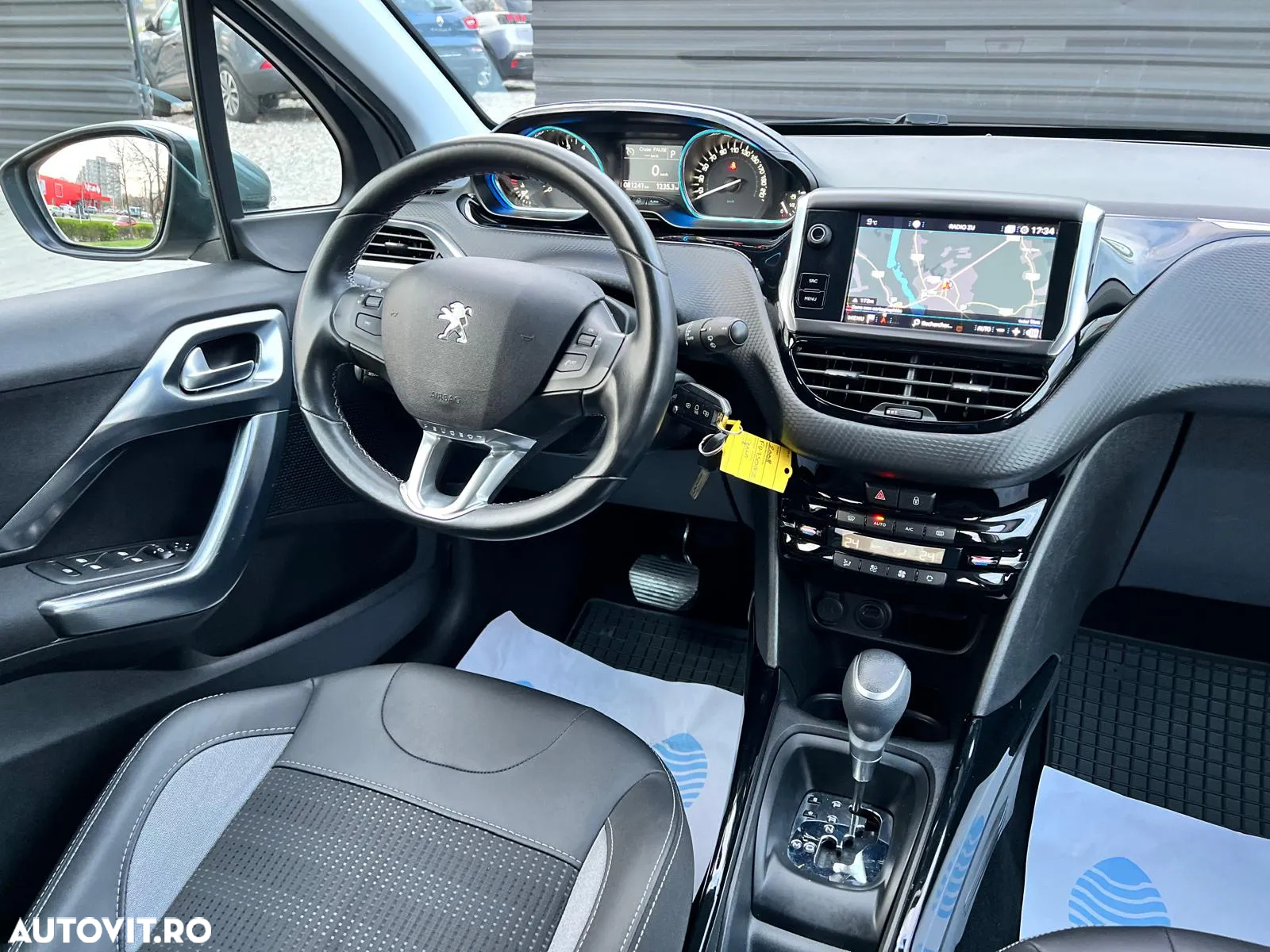 Peugeot 2008 1.2 PureTech EAT8 STT GT Pack - 21