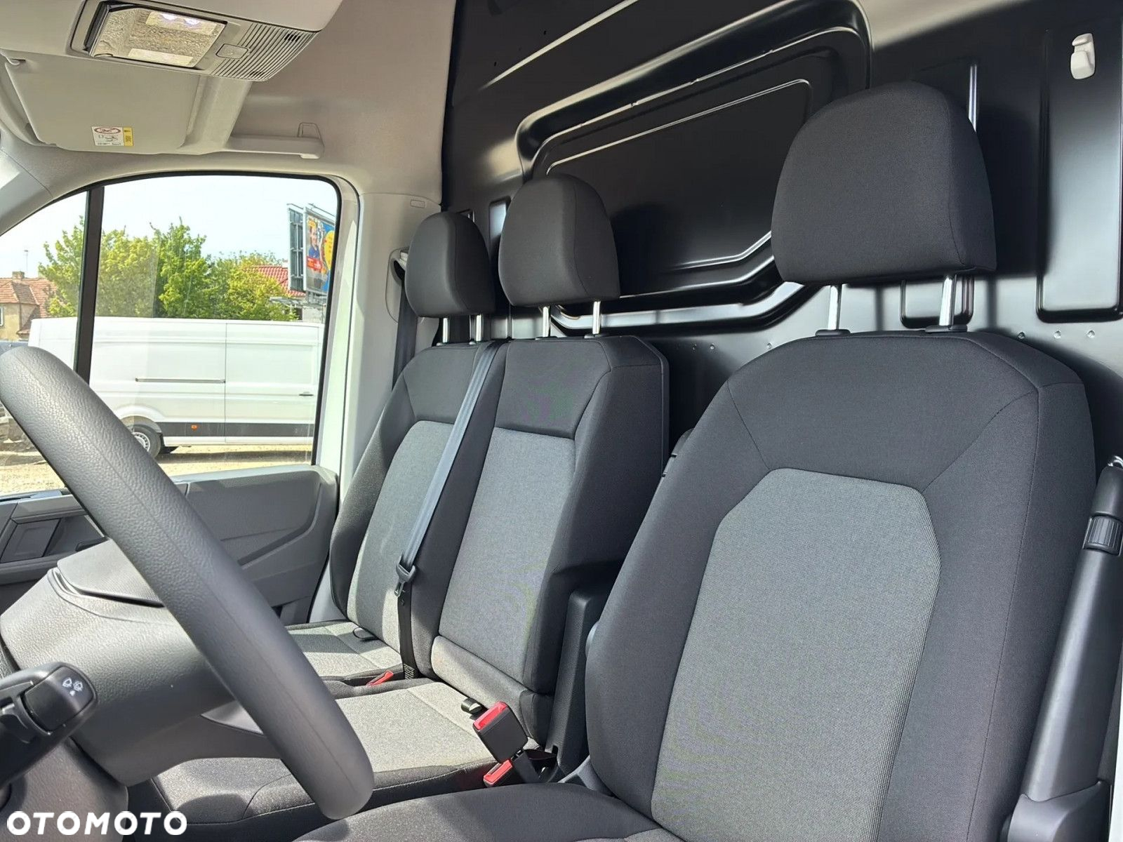Volkswagen Crafter 35 Furgon L4H3, 2.0BiTDI 177KM, 4490mm, Wysoki dach, r.o. 4490 - 15