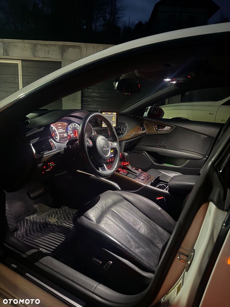 Audi A7 Sportback - 18
