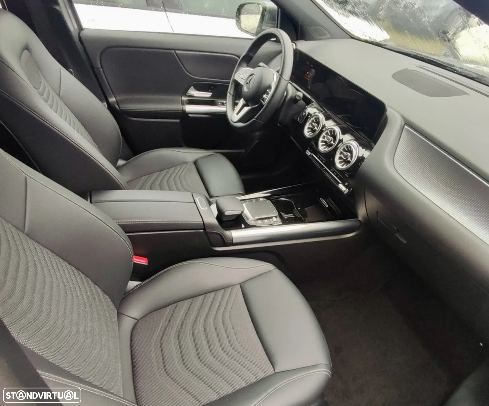 Mercedes-Benz EQA 250+ Edition - 7