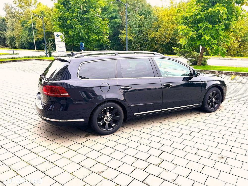 Volkswagen Passat Variant 2.0 TDI BlueMotion Technology Highline DSG - 5