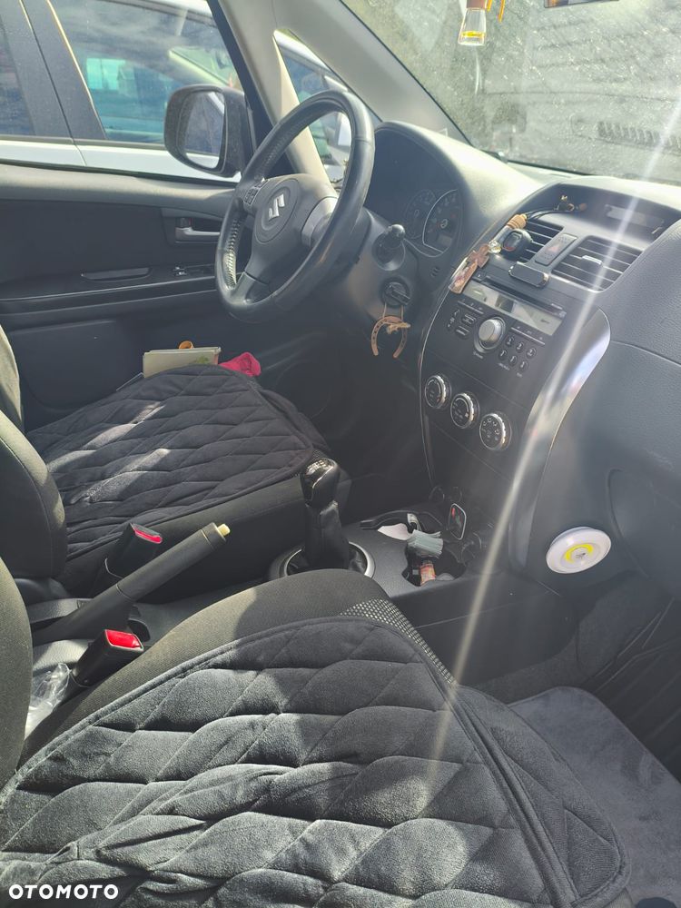 Suzuki SX4 1.6 GLX / Comfort - 5