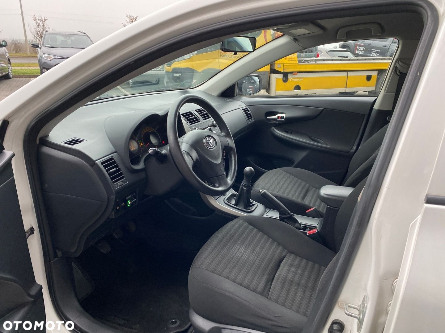 Toyota Corolla 1.6 VVT-i Terra - 22