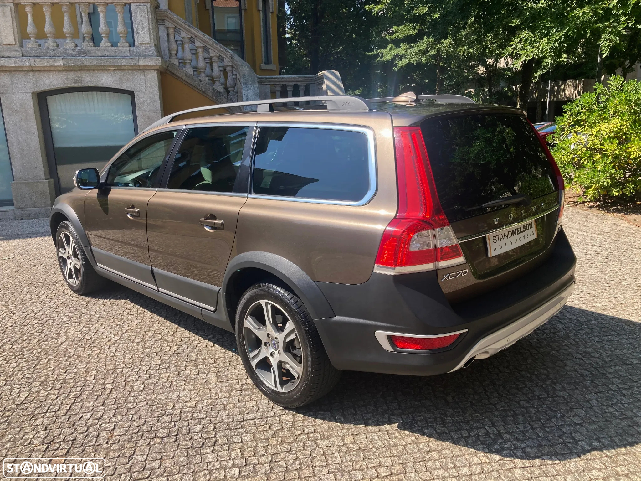 Volvo XC 70 2.0 D4 Summum - 3