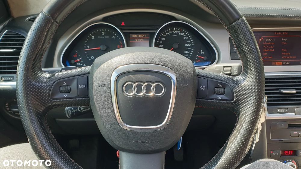 Audi Q7 3.0 TDI DPF quattro tiptronic - 23