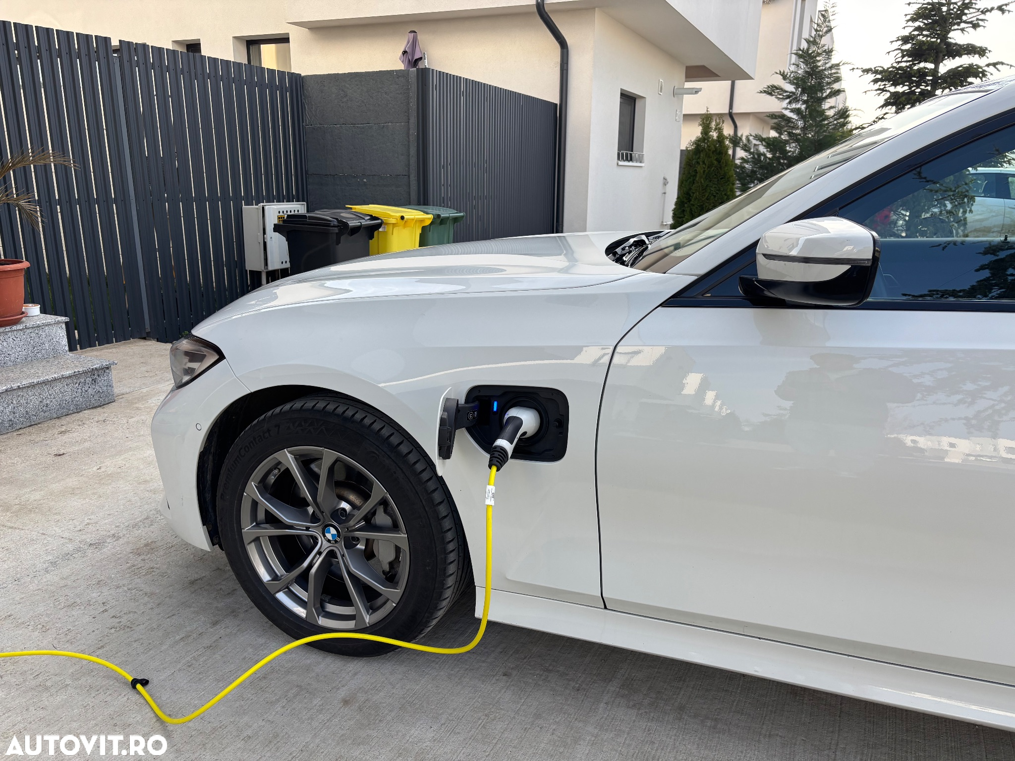 BMW Seria 3 330e AT PHEV - 4