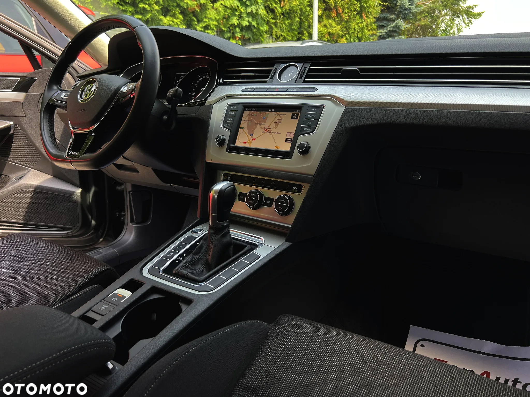 Volkswagen Passat 2.0 TDI Business DSG - 17