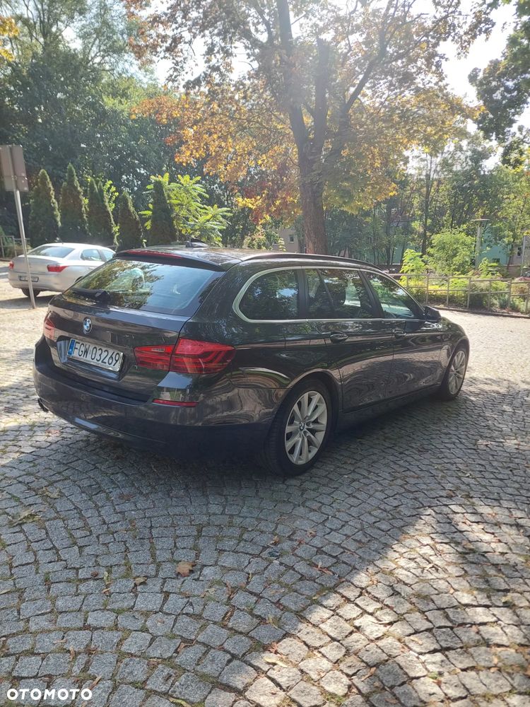 BMW Seria 5 518d - 18