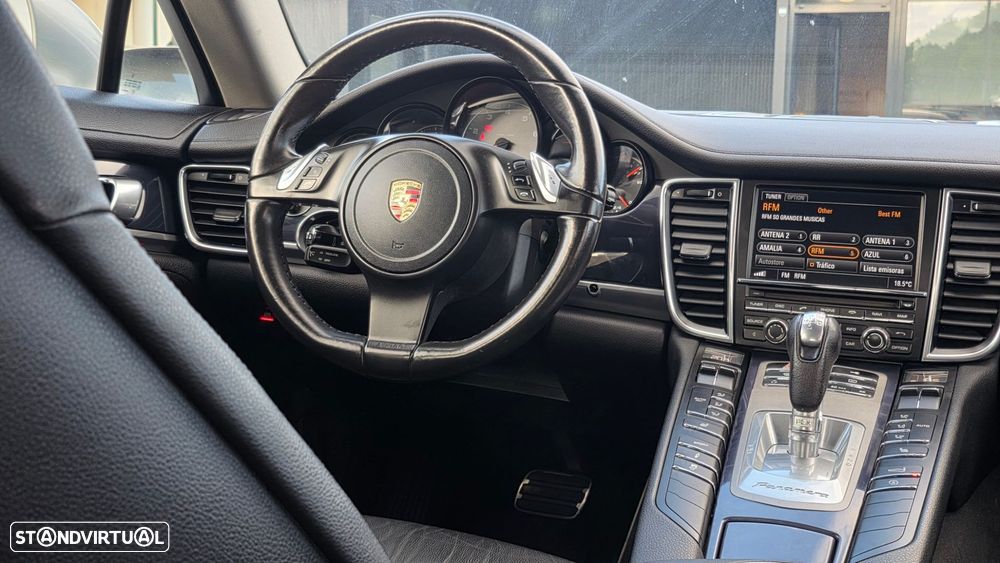 Porsche Panamera S PDK - 23