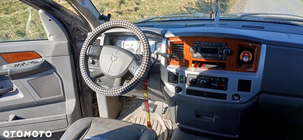 Dodge RAM - 20