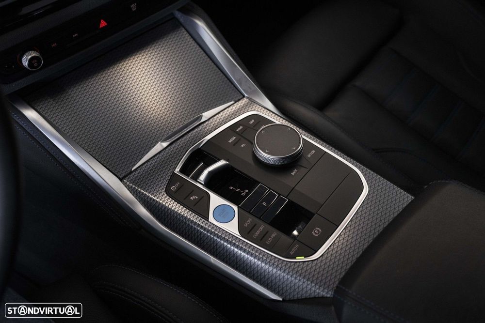 BMW i4 M50 Pack Desportivo M Pro - 39