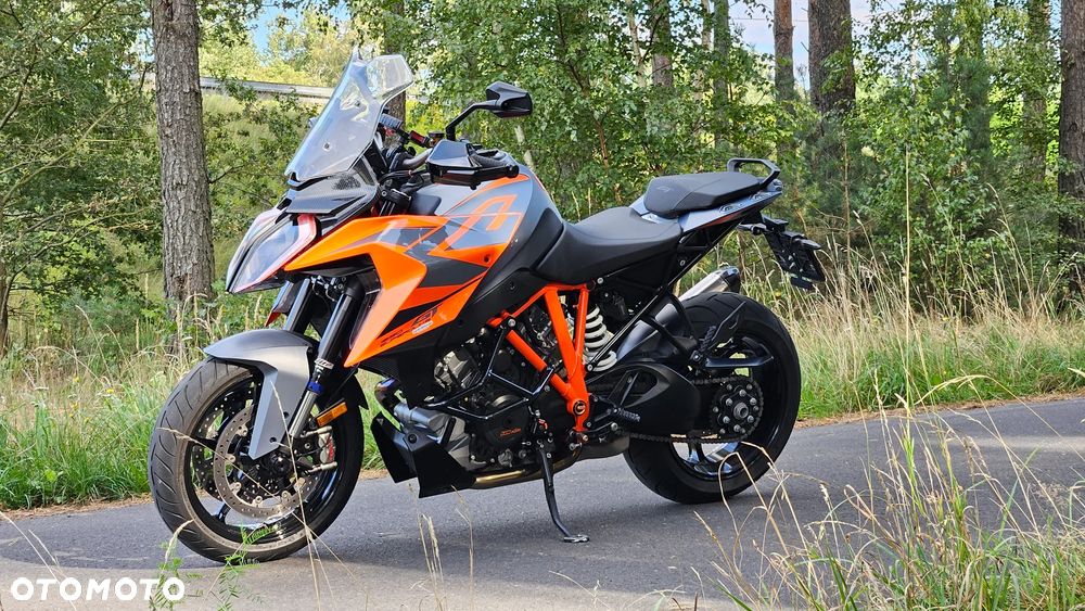 KTM Super Duke - 1