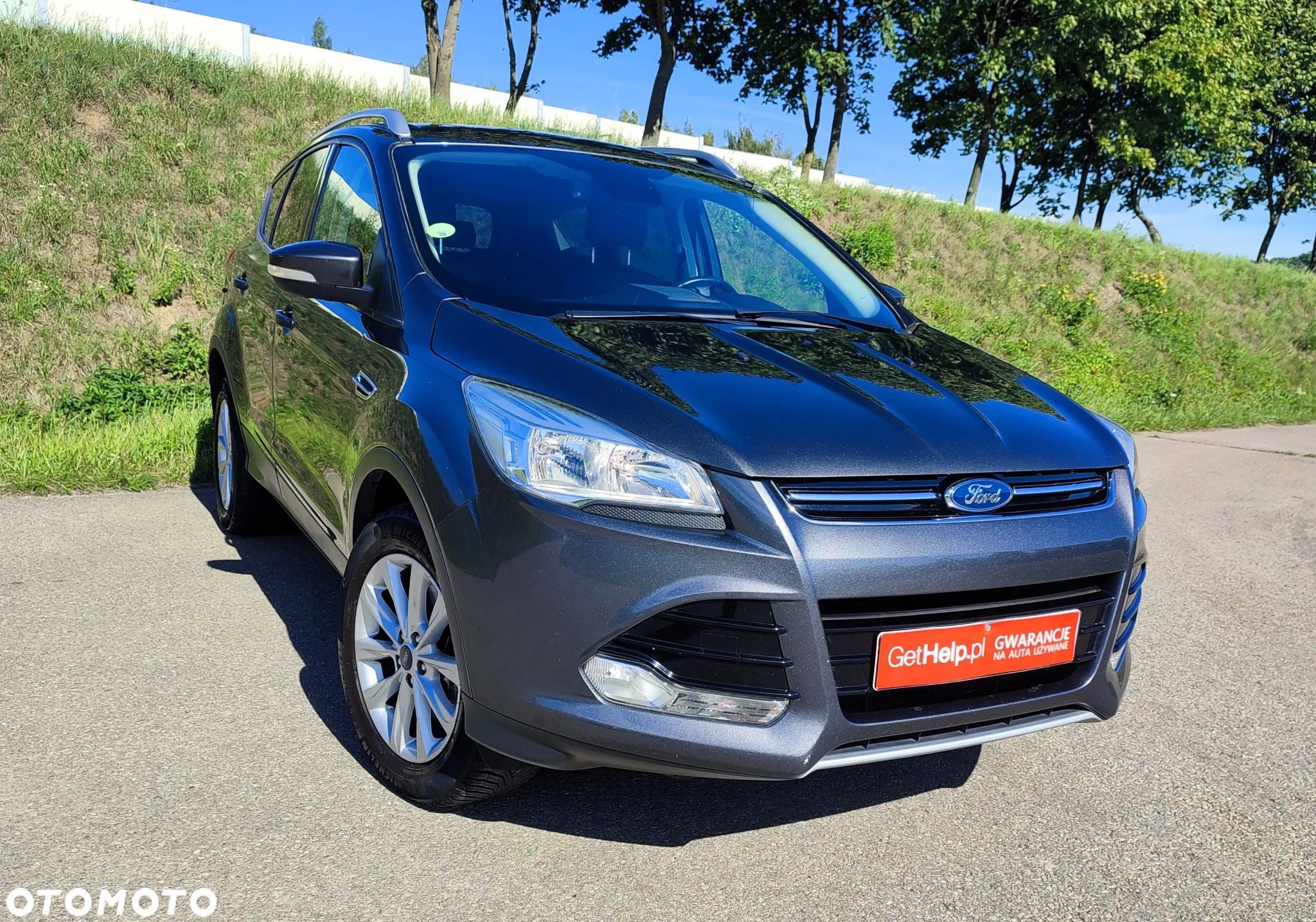 Ford Kuga 2.0 TDCi 2x4 Titanium - 1