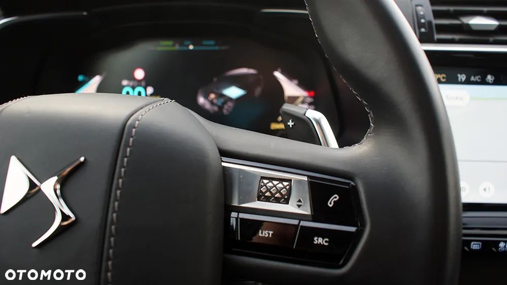 DS Automobiles DS 7 Crossback - 21