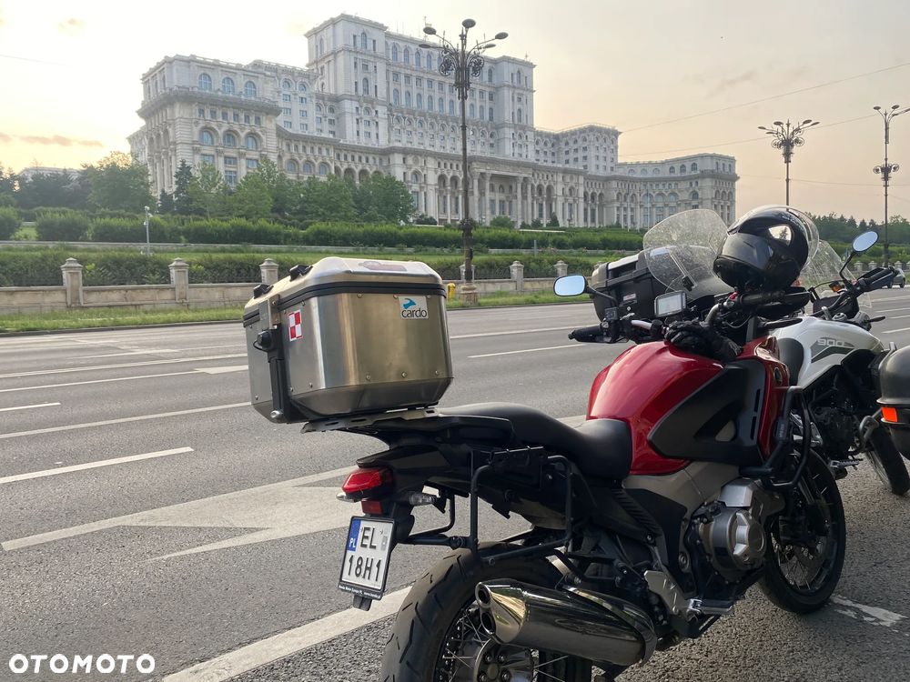 Honda VFR - 17