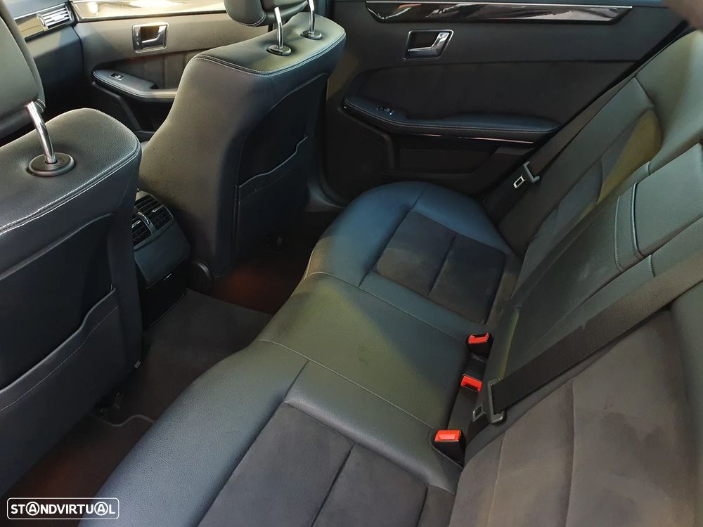 Mercedes-Benz E 250 CDI Avantgarde BE Auto. - 28