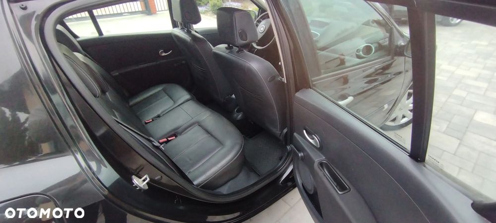 Renault Clio 1.2 TCE Extreme - 11