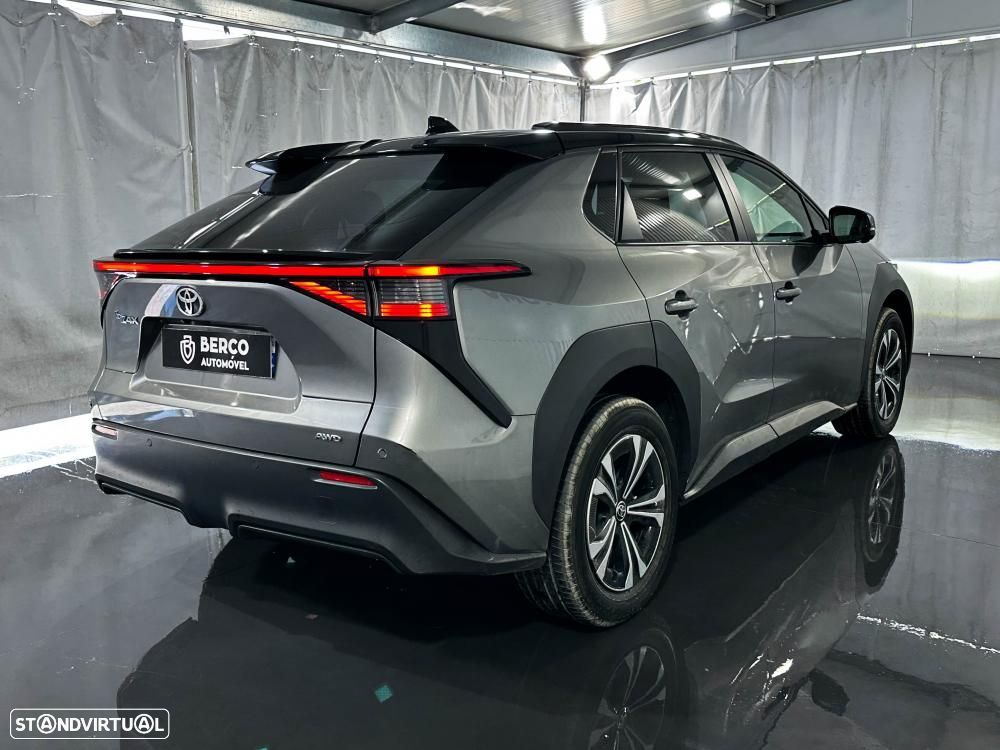 Toyota bZ4X 71,4 kWh Premium AWD - 5