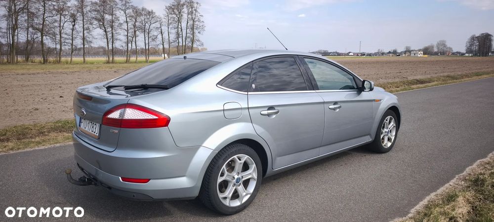 Ford Mondeo 2.0 TDCi Ghia - 4