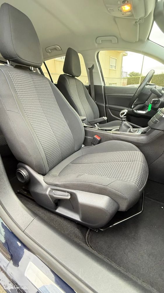 Peugeot 308 BlueHDi FAP 130 Stop & Start Style - 28