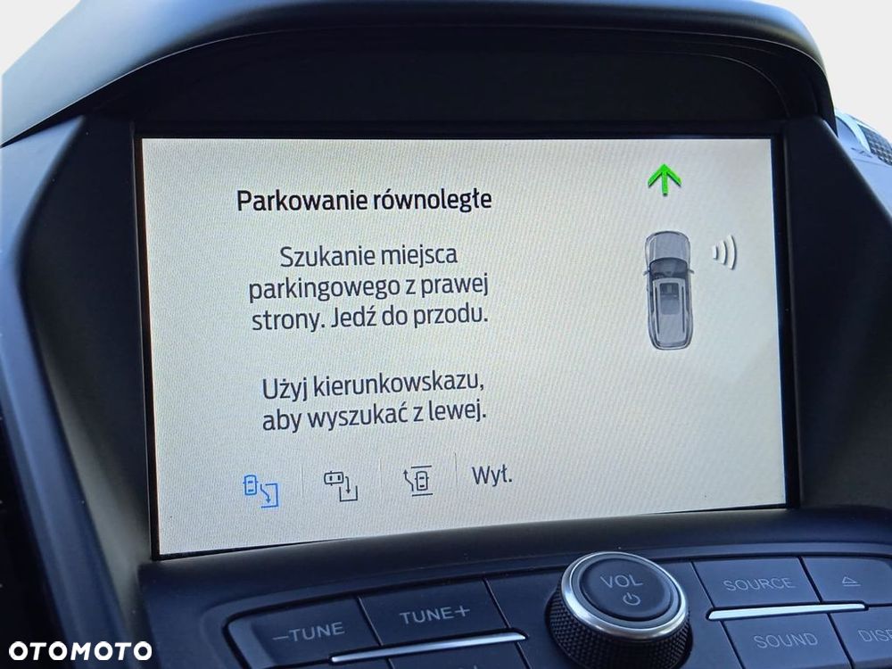 Ford Kuga 1.5 EcoBoost 2x4 Titanium - 26