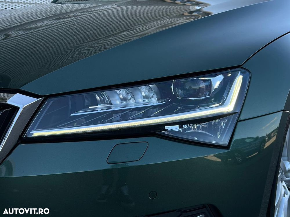 Skoda Superb 2.0 TDI DSG Style - 9