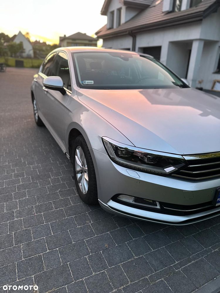 Volkswagen Passat 2.0 TDI BMT Comfortline DSG - 4
