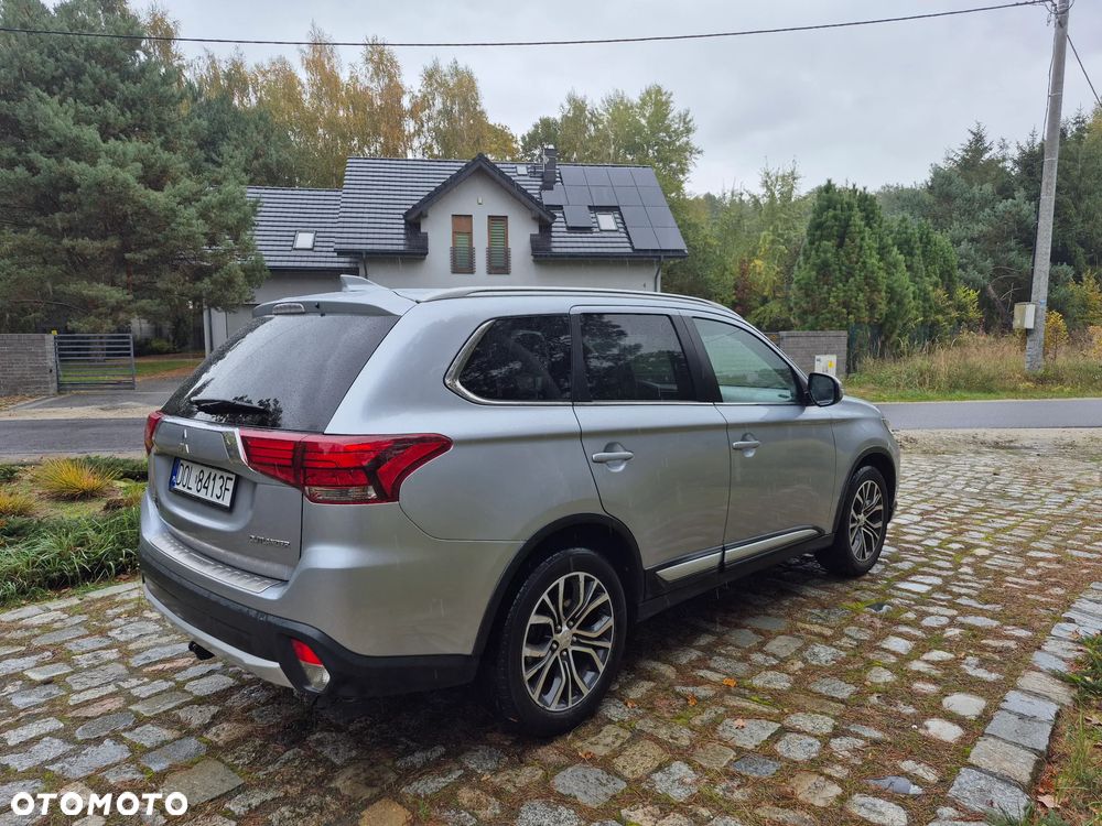 Mitsubishi Outlander 2.0 2WD CVT Edition+ - 4