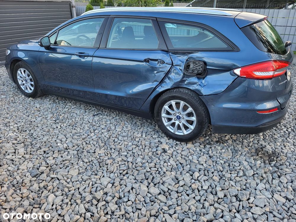 Ford Mondeo 1.5 EcoBoost Trend - 17