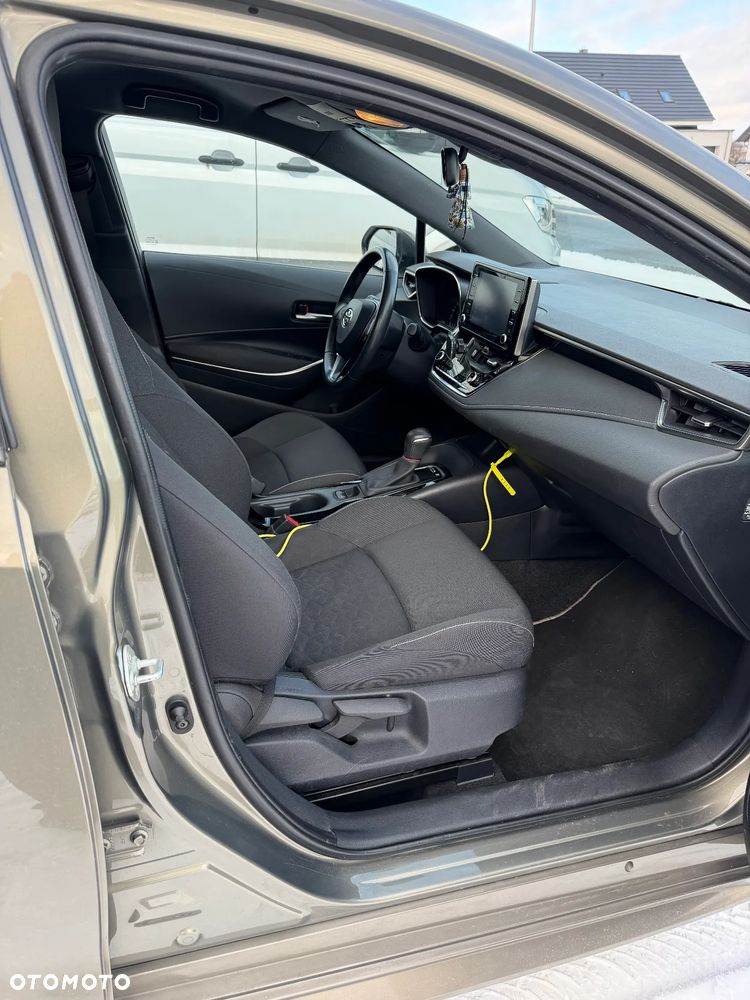 Toyota Corolla 1.8 Hybrid Comfort - 15