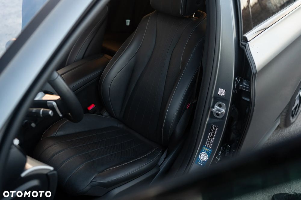 Mercedes-Benz Klasa E 400 d 4-Matic AMG - 25
