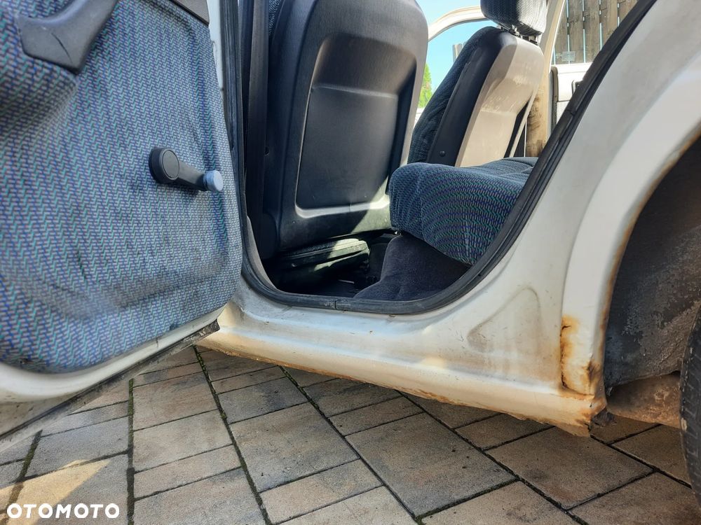 Ford Escort Kombi 1.4 CLX - 14