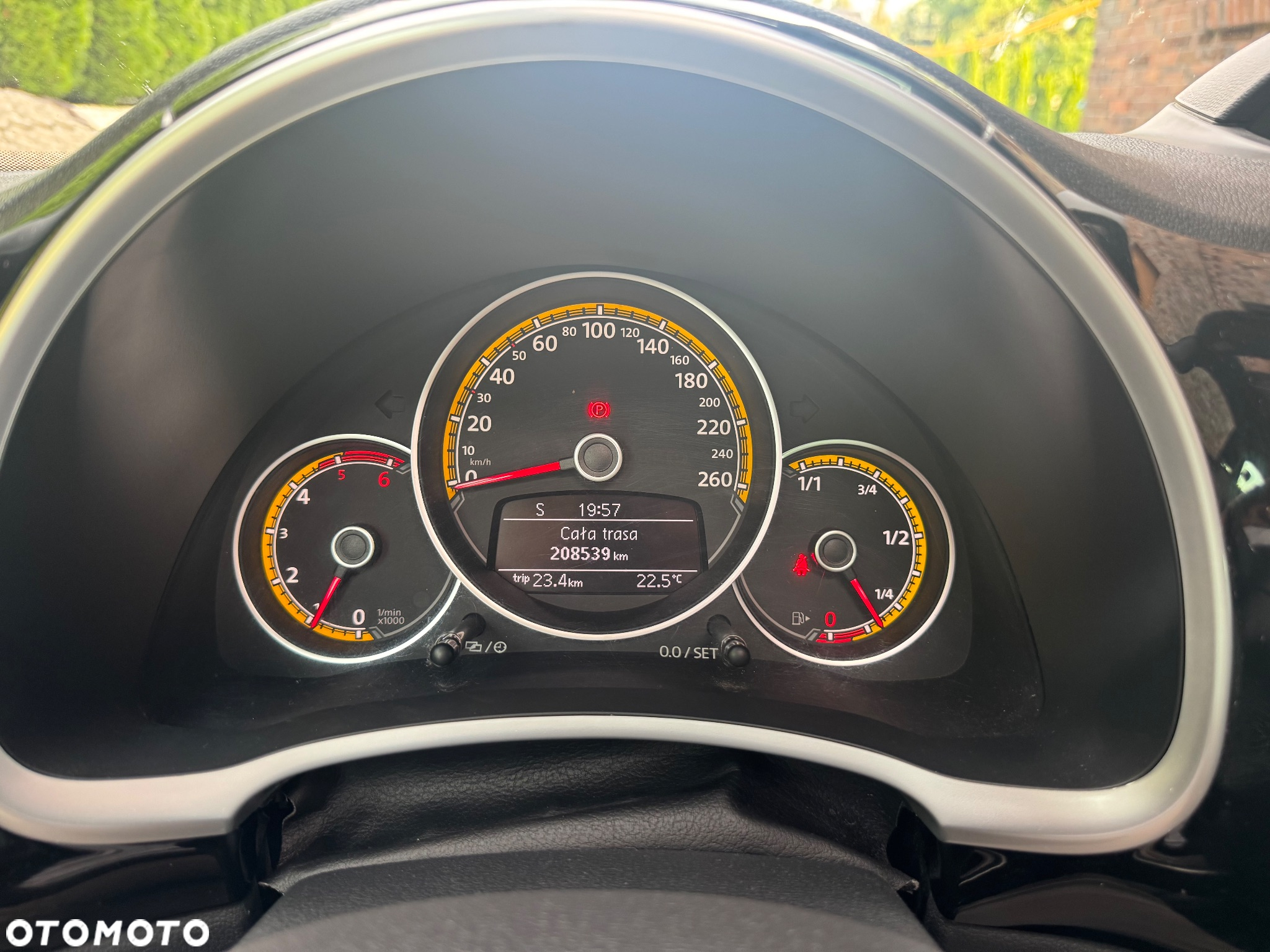 Volkswagen Beetle The 2.0 TDI DPF Blue Motion Technologie Dune - 34