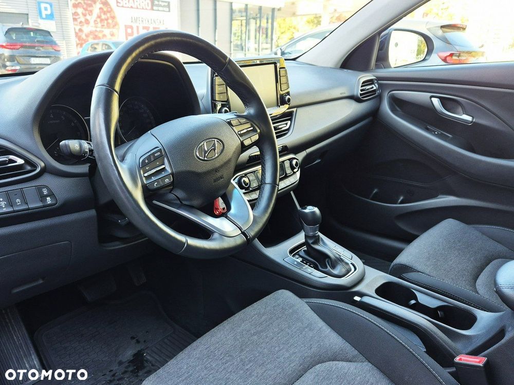 Hyundai i30 1.5 T-GDI 48V Smart DCT - 10