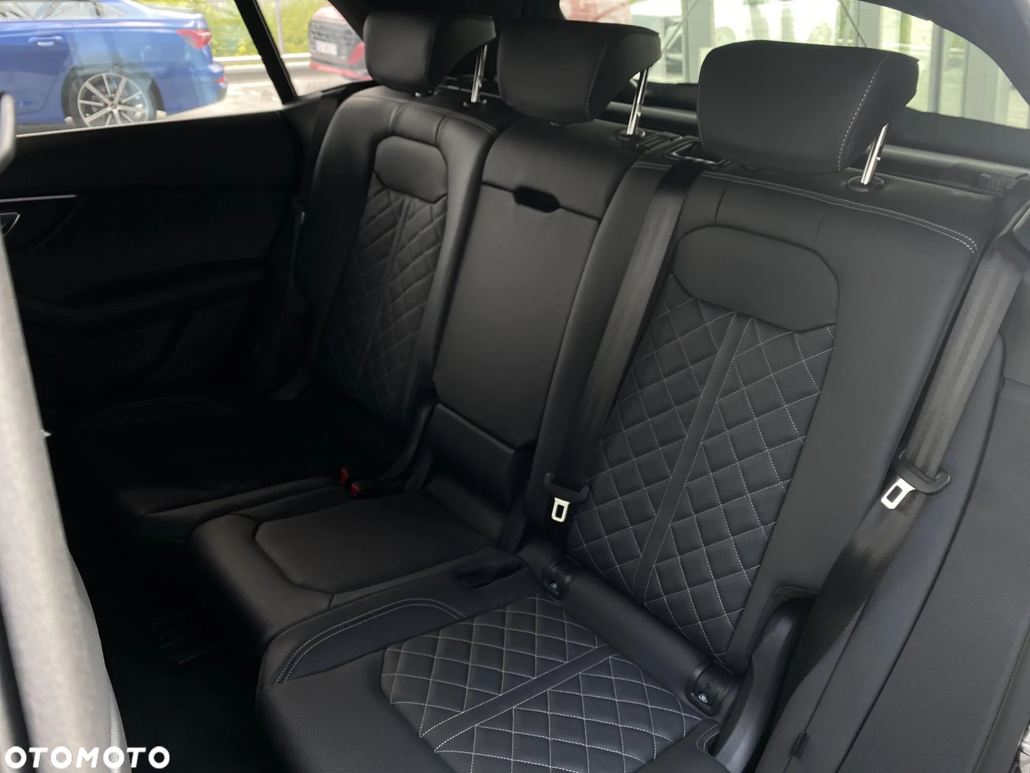 Audi Q8 - 16