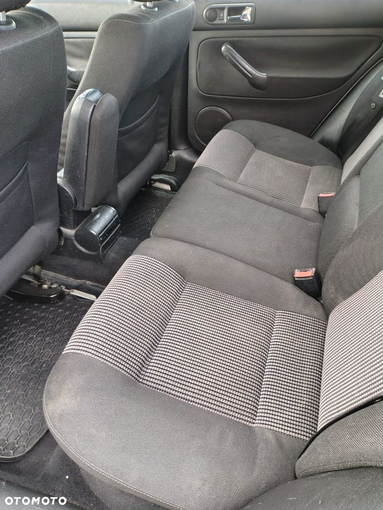Volkswagen Golf 1.6 - 5
