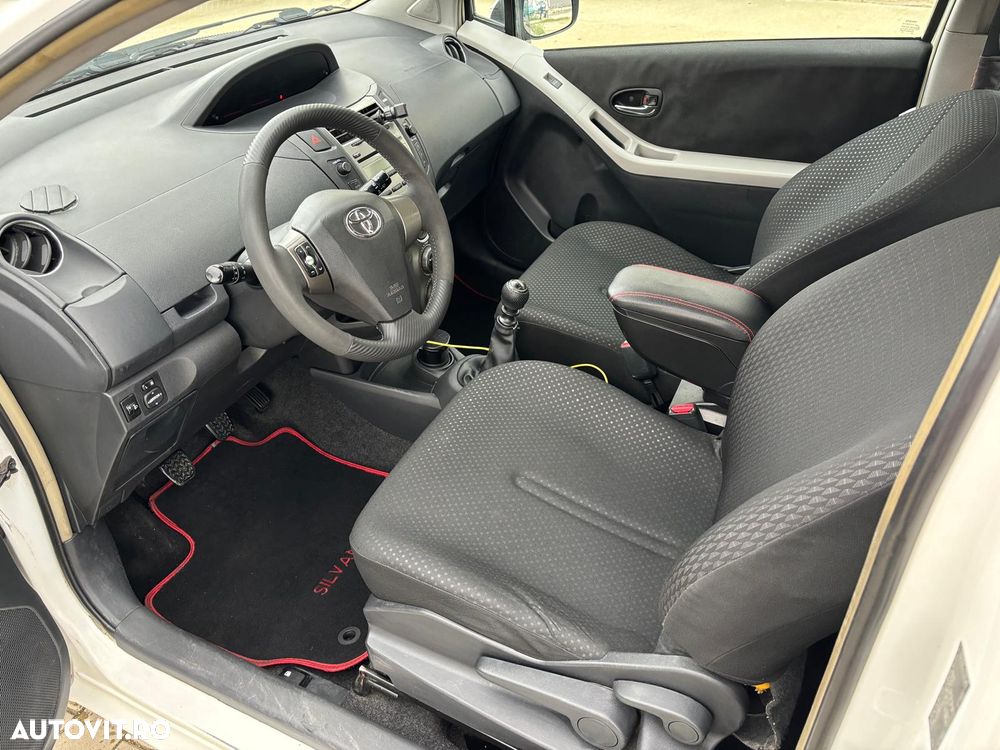 Toyota Yaris 1.4 D-4D Terra - 5